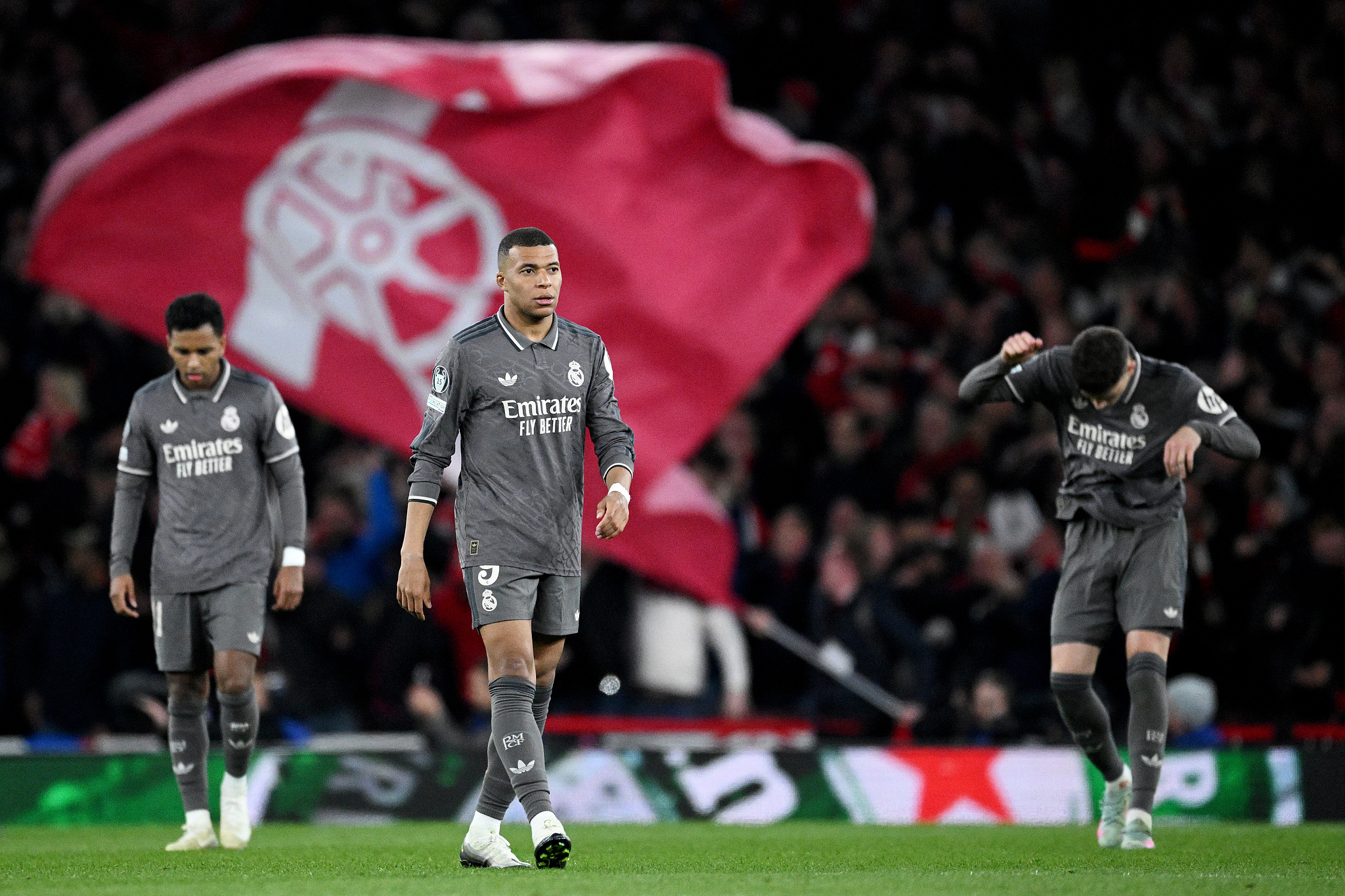 开云平台-关于阿森纳客场逆转获胜，欧联资格前景一片明朗的信息