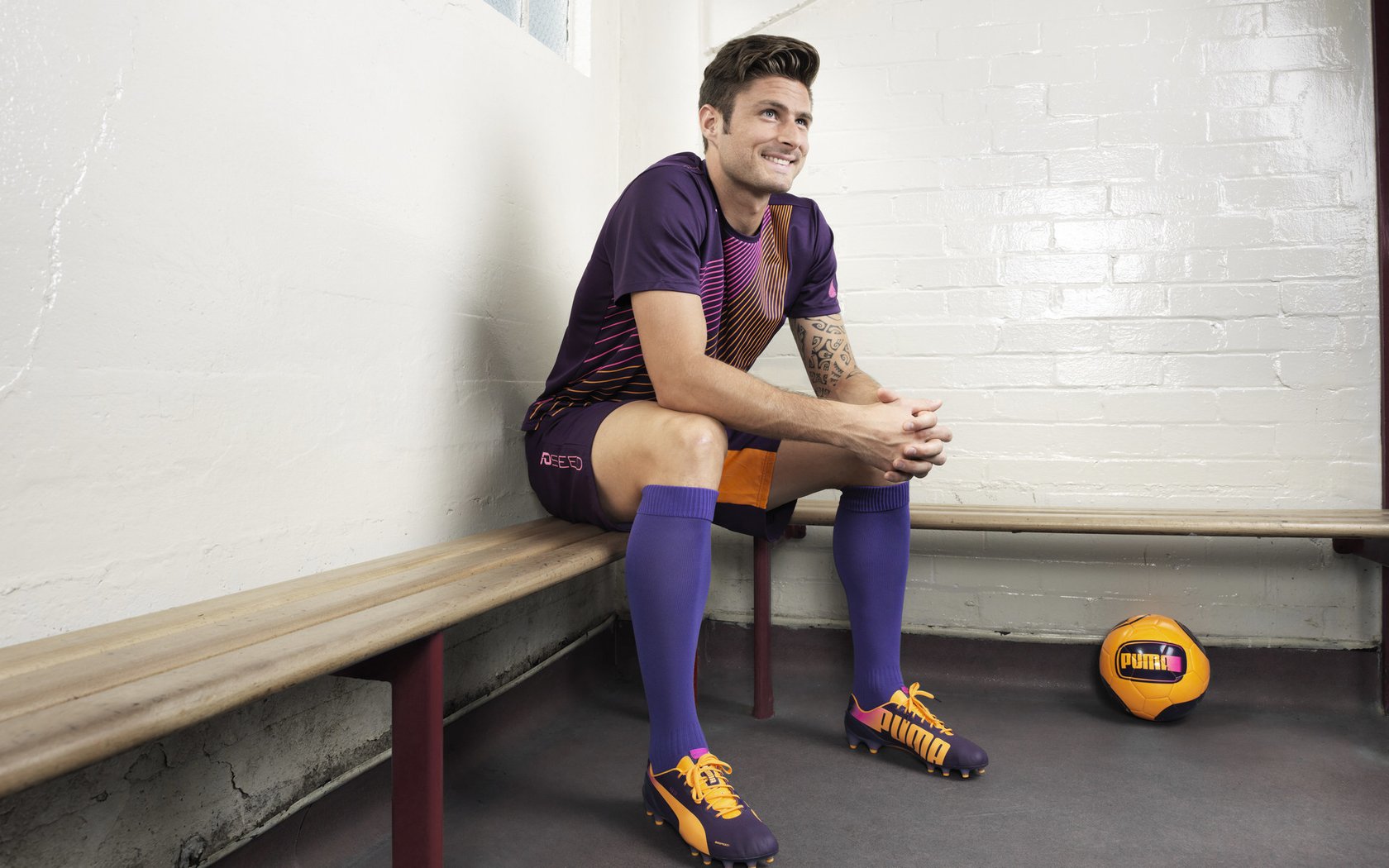 红箭破沙洲，当利物浦的洪流遇上阿尔及利亚的磐石，迪巴拉如何成为唯一密钥？