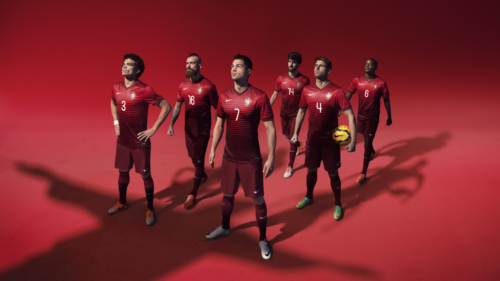 鏖战爱琴海畔,苏亚雷斯一箭穿心,哥伦比亚神话破灭